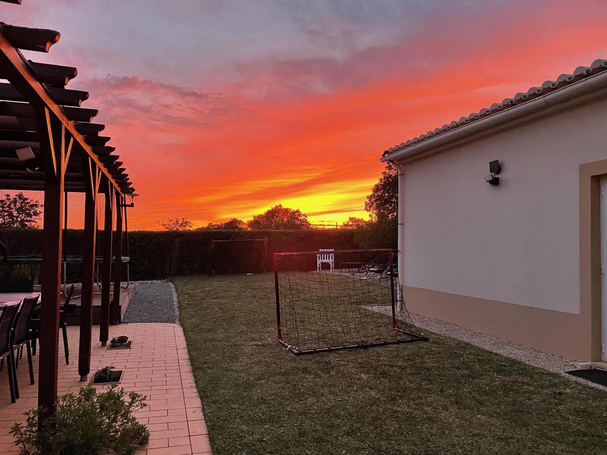 Villa Rubix Luz Екстериор снимка