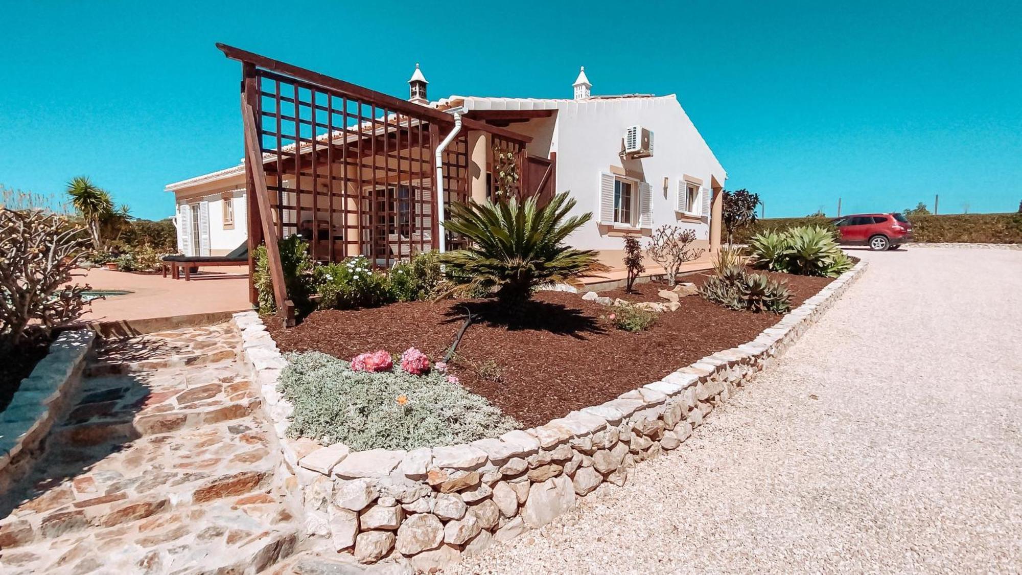 Villa Rubix Luz Екстериор снимка