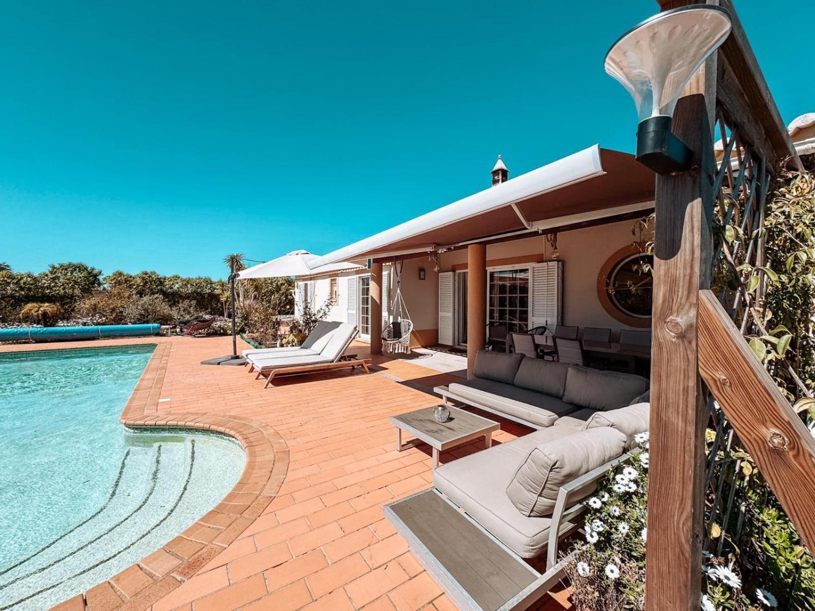 Villa Rubix Luz Екстериор снимка